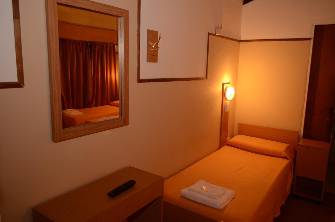 Hotel Residencial Don Marcos Paraná Eksteriør billede