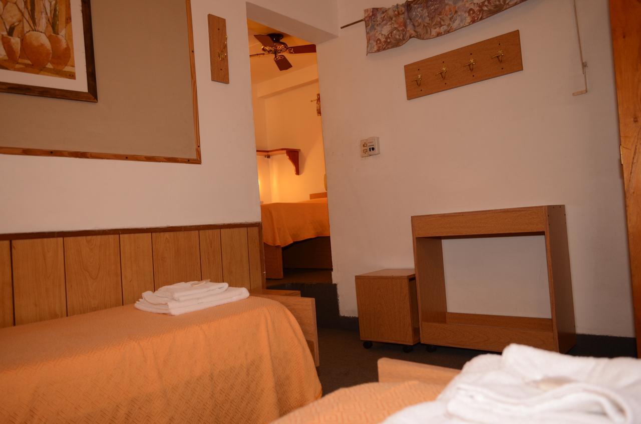 Hotel Residencial Don Marcos Paraná Eksteriør billede
